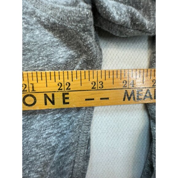 Untuckit Mens Long-Sleeve Henley Shirt Size XL Gray Casual Ultrasoft Crew Neck - Picture 5 of 11